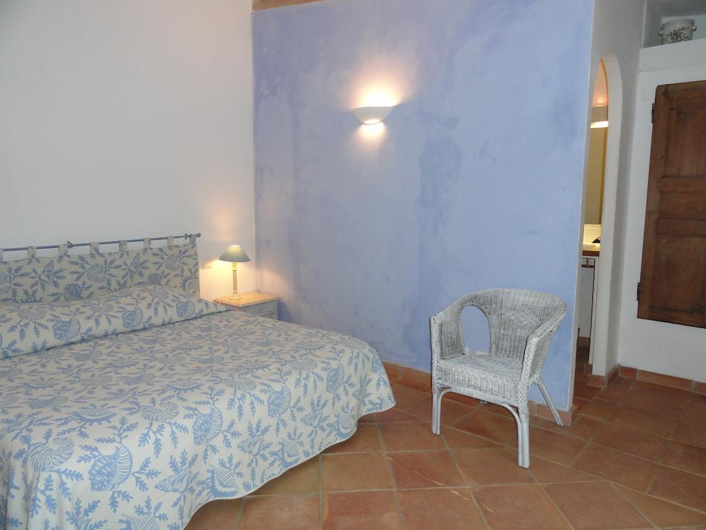 Le Mas Des Oliviers Puget-Ville Room photo